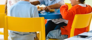 Cuneo - Riaperti i termini per l’iscrizione al servizio mensa scolastica 2025/2026