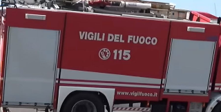 Trinità - Tranciata una condotta del gas durante i lavori: strada chiusa e interventi in corso