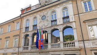 Mondovì - Concorso pubblico per un funzionario amministrativo-contabile